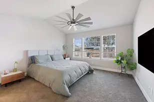 270 NW 33rd St, Redmond, OR 97756 - Photo 13