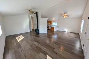 1188 NE 27th St, Bend, OR 97701 - Photo 3