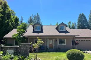 1025 Anglers Pl, Shady Cove, OR 97539 - Photo 3
