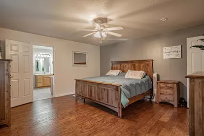 1025 Anglers Place, Shady Cove, OR 97539 - Photo 13