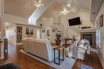 1025 Anglers Place, Shady Cove, OR 97539 - Photo 3