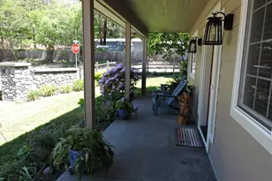 1025 Anglers Pl, Shady Cove, OR 97539 - Photo 53
