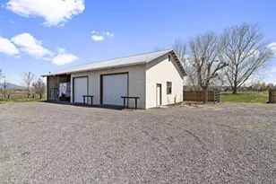 4088 SW Minson Rd, Powell Butte, OR 97753 - Photo 39