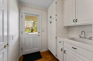 1345 NE 9th St, Grants Pass, OR 97526 - Photo 11