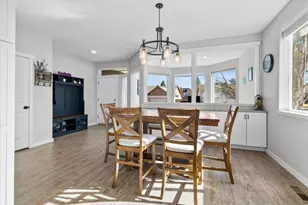 997 SE Shadowood Dr, Bend, OR 97702 - Photo 11