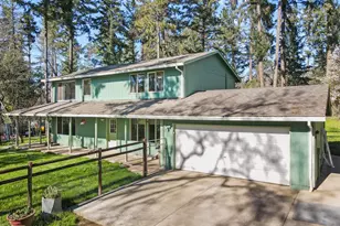 1438 Summit Loop, Grants Pass, OR 97527 - Photo 5