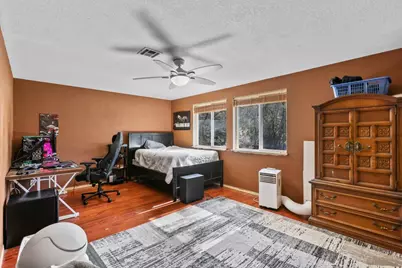 1438 Summit Loop, Grants Pass, OR 97527 - Photo 17