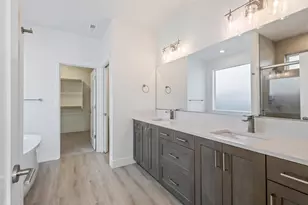 4065 SW 47th St, Redmond, OR 97756 - Photo 13