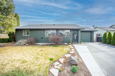 1726 SW 35th Street, Redmond, OR 97756 - Photo 1