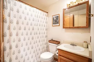 1726 SW 35th St, Redmond, OR 97756 - Photo 15