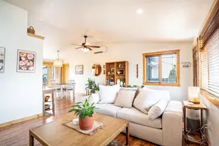 1726 SW 35th St, Redmond, OR 97756 - Photo 21