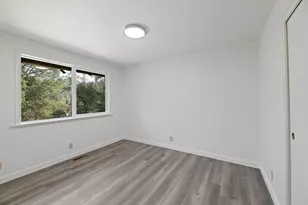 1100 Cantrall Rd, Jacksonville, OR 97530 - Photo 19