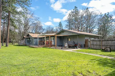 1000 Lawrence Lane, Merlin, OR 97532 - Photo 33