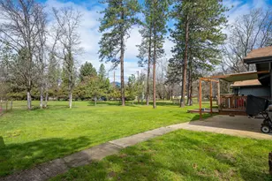 1000 Lawrence Ln, Merlin, OR 97532 - Photo 37