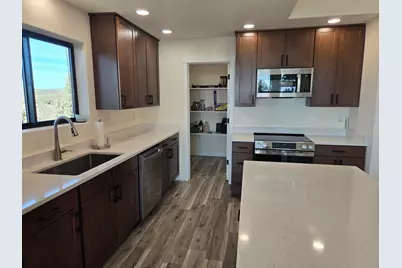 15900 SE Winchester Loop, Prineville, OR 97754 - Photo 9