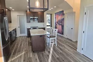 15900 SE Winchester Loop, Prineville, OR 97754 - Photo 11