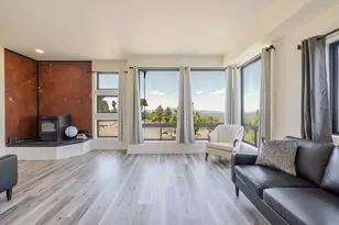 15900 SE Winchester Loop, Prineville, OR 97754 - Photo 11
