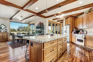 64146 Pioneer Loop, Bend, OR 97701 - Photo 15