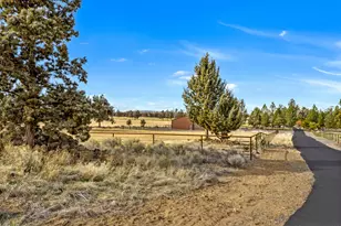 64146 Pioneer Loop, Bend, OR 97701 - Photo 53