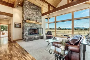 64146 Pioneer Loop, Bend, OR 97701 - Photo 5