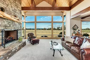 64146 Pioneer Loop, Bend, OR 97701 - Photo 7