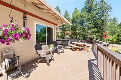 8081 W Evans Creek Road, Rogue River, OR 97537 - Photo 37