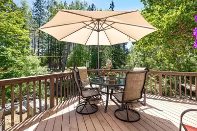 8081 W Evans Creek Road, Rogue River, OR 97537 - Photo 35