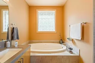 3560 NW Braid Dr, Bend, OR 97703 - Photo 13