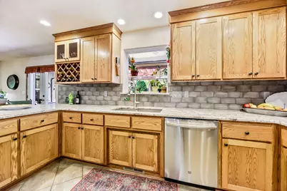 31 Wildwood Drive, Eagle Point, OR 97524 - Photo 15