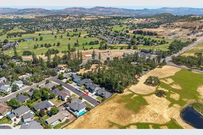 31 Wildwood Drive, Eagle Point, OR 97524 - Photo 49