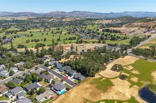 31 Wildwood Dr, Eagle Point, OR 97524 - Photo 49