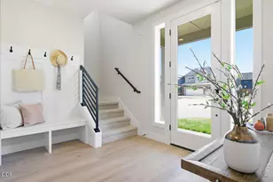21424 SE Krakatoa Ct, Bend, OR 97702 - Photo 7