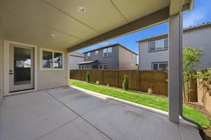 21424 SE Krakatoa Ct, Bend, OR 97702 - Photo 27