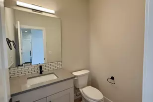 21424 SE Krakatoa Ct, Bend, OR 97702 - Photo 13