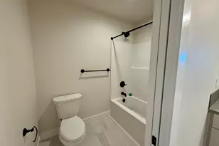 21424 SE Krakatoa Ct, Bend, OR 97702 - Photo 19