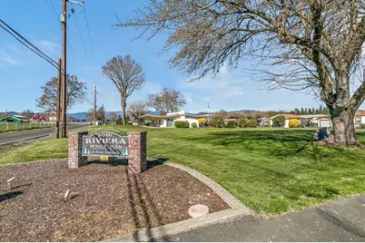 5076 Leonard Road #27, Grants Pass, OR 97527 - Photo 25