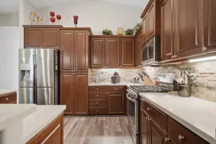 17463 Egret Dr, Bend, OR 97707 - Photo 9