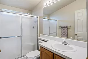 1875 NE 6th St, Redmond, OR 97756 - Photo 25