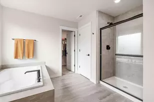 21512 SE Etna Pl, Bend, OR 97702 - Photo 27