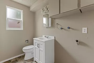 1215 W Main Street #C, G, J, Medford, OR 97501 - Photo 23