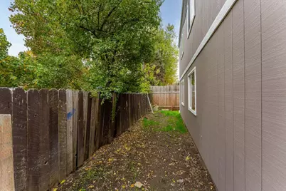 1215 W Main Street #C, G, J, Medford, OR 97501 - Photo 3