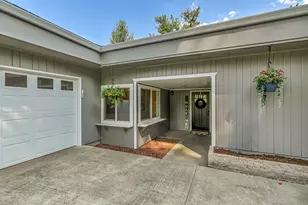 1380 Rogue River Hwy, Gold Hill, OR 97525 - Photo 9