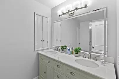 1380 Rogue River Highway, Gold Hill, OR 97525 - Photo 19