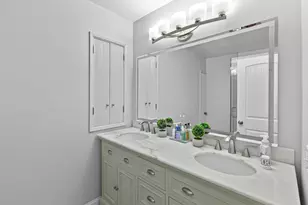 1380 Rogue River Hwy, Gold Hill, OR 97525 - Photo 19