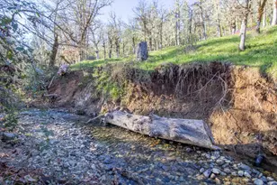 230 Hussey Ln, Grants Pass, OR 97527 - Photo 45