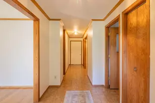 230 Hussey Ln, Grants Pass, OR 97527 - Photo 25