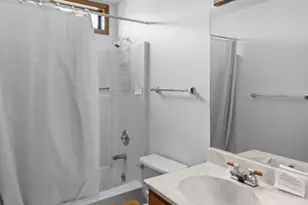 4437 San Juan Dr, Medford, OR 97504 - Photo 13