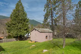 114 Short St, Rogue River, OR 97537 - Photo 27