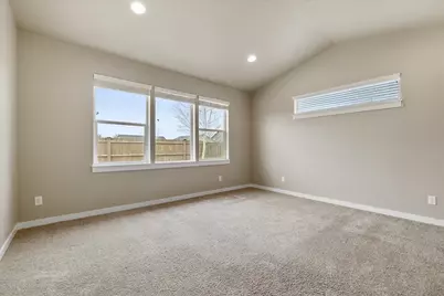 2433 NW Hazelwood Avenue, Redmond, OR 97756 - Photo 17