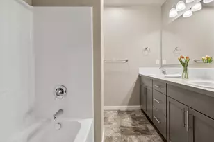 2433 NW Hazelwood Ave, Redmond, OR 97756 - Photo 19